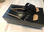 Saint Laurent mules 37, Sandalen of Muiltjes, Saint Laurent, Ophalen of Verzenden, Zo goed als nieuw