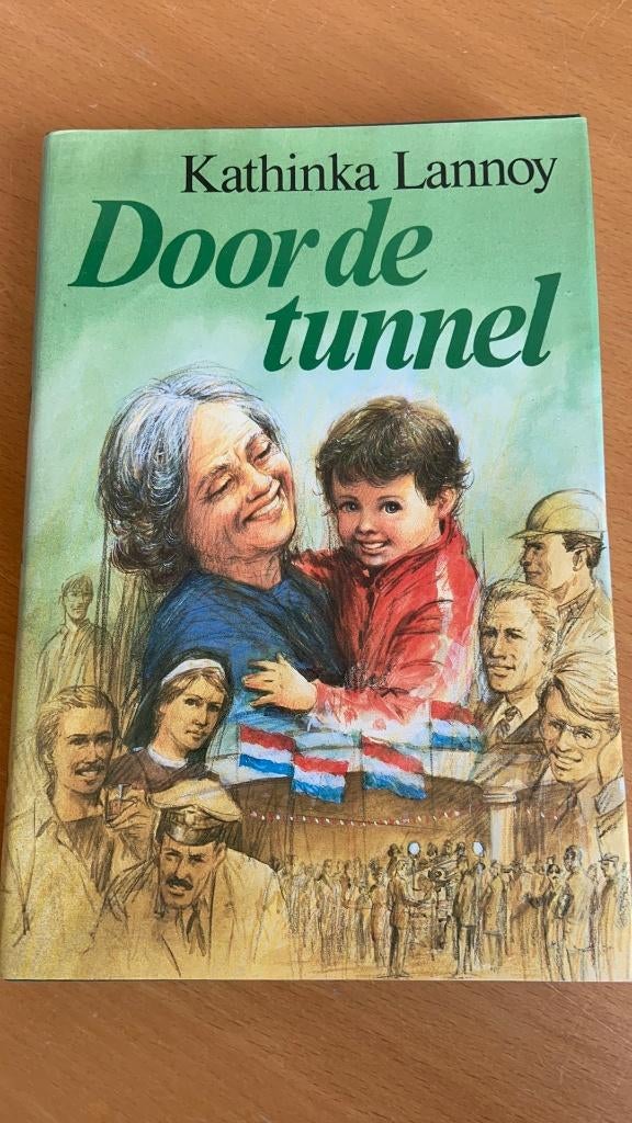 Door de tunnel - Kathinka Lannoy, Boeken, Ophalen of Verzenden