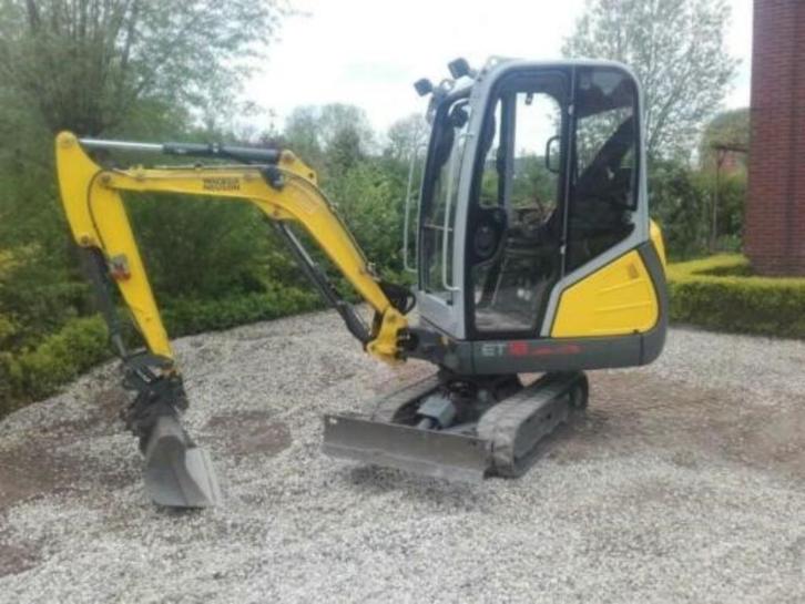 minikraan met machinist, Tuin en Terras, Gras en Kunstgras, Gebruikt, 20 m² of meer, Ophalen