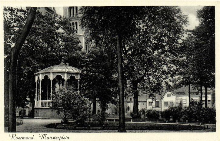Roermond. Munsterplein. - muziektent - ongelopen, Verzamelen, Ansichtkaarten | Nederland, Ongelopen, Limburg, Voor 1920, Ophalen of Verzenden