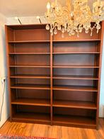 Houten boekenkast met verlichting, Ophalen, Zo goed als nieuw, 25 tot 50 cm, 200 cm of meer