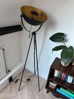 Nette industriële staande/ vloer lamp tripod, Huis en Inrichting, Lampen | Vloerlampen, Ophalen of Verzenden, Zo goed als nieuw