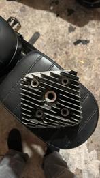 172cc cilinderkop, Ophalen of Verzenden, Zo goed als nieuw, Cilinder