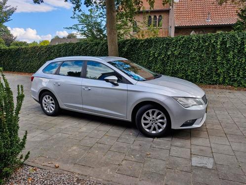 Seat Leon 1.4 TSI 92KW ST 2014 Grijs, Auto's, Seat, Particulier, Leon, ABS, Airbags, Airconditioning, Bluetooth, Bochtverlichting