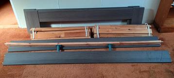 Tweepersoons bedombouw 160x200 met lattenbodems beschikbaar voor biedingen