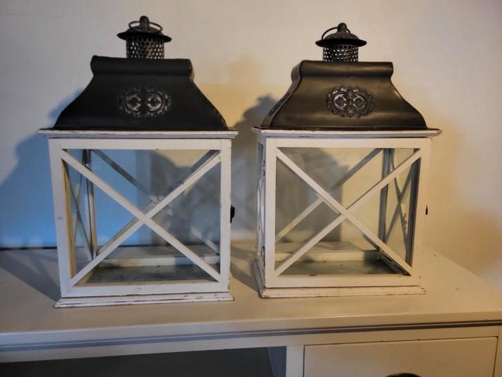 2 grote lantaarns, zo goed als nieuw., Huis en Inrichting, Woonaccessoires | Kandelaars en Kaarsen, Zo goed als nieuw, 25 tot 50 cm