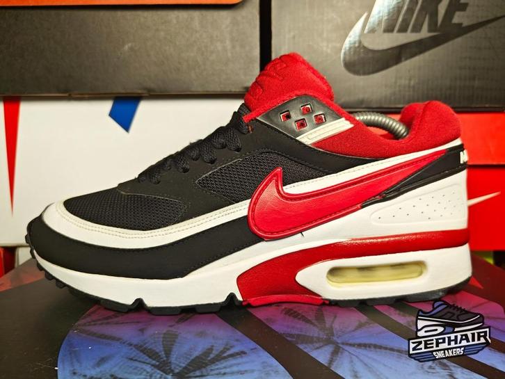 Nike Air Max Classic BW 'Varsity Red' EU41 2009, Kleding | Heren, Schoenen, Gedragen, Sneakers of Gympen, Zwart, Ophalen of Verzenden