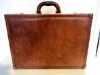 vintage leren attache koffer, Ophalen, Gebruikt, Slot, 35 tot 45 cm