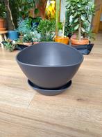 Driehoekige bloempot IKEA, Tuin en Terras, Ophalen, Gebruikt, Binnen, Overige vormen