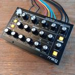 Moog Minitaur Analoge Bass Synthesizer, Muziek en Instrumenten, Overige merken, Gebruikt, Met midi-aansluiting, Overige aantallen