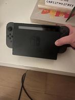 Nintendo switch met diverse spellen en case en ringfit, Ophalen, Met games, Met 2 controllers, Zo goed als nieuw