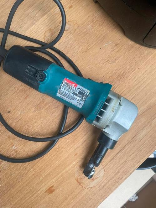 Makita JN1601 knabbelschaar zgan plaatknipper, Doe-het-zelf en Verbouw, Gereedschap | Slijpmachines, Zo goed als nieuw, Ophalen of Verzenden