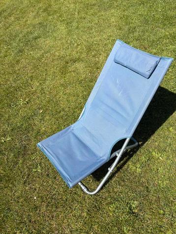 Opklapbare strandstoel beschikbaar voor biedingen