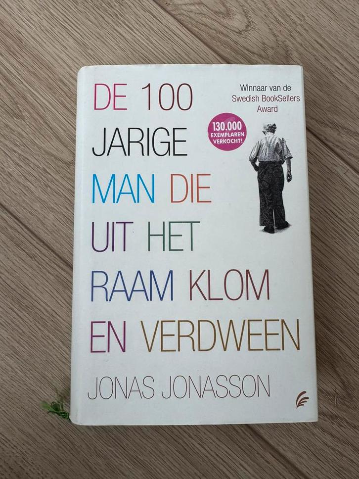 De 100-jarige man die uit het raam klom en verdween, Boeken, Literatuur, Gelezen, Europa overig, Ophalen of Verzenden