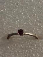 Zilveren ring met Robijn steen -- ringmaat 14, Sieraden, Tassen en Uiterlijk, Ringen, Verzenden, Nieuw, Kleiner dan 17, Dame