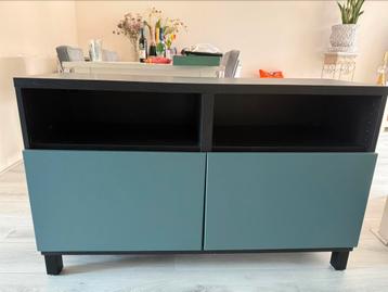 Tv-meubel met deuren - zwart met blauwgroene deuren beschikbaar voor biedingen