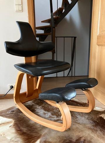 Stokke (Varier) Thatsit kniestoel, zwart leder beschikbaar voor biedingen