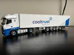 MERCEDES-BENZ ACTROS SSL MET COOLTRUST OPLEGGER WSI, Hobby en Vrije tijd, Modelauto's | 1:50, Ophalen of Verzenden, Zo goed als nieuw