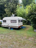 Avento premier 390 - knappe oude dame, Kleine zit, Dwarsbed, Particulier, Koelkast