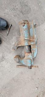 Oude bankschroef - Werkplaatsgereedschap, Ophalen, Gebruikt
