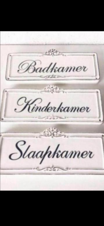 set:  3 VINTAGE PORSELEINEN TEKSTBORDEN beschikbaar voor biedingen