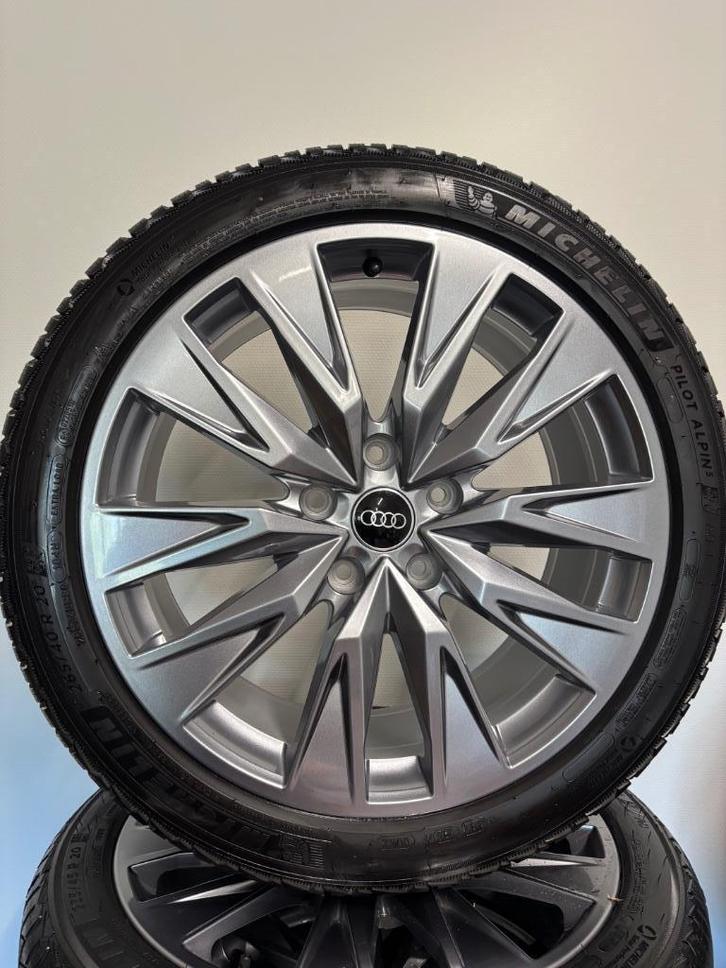 NIEUWE set 20” Audi A6 Etron velgen + NWE winterbanden, Auto-onderdelen, Banden en Velgen, Banden en Velgen, Winterbanden, 20 inch