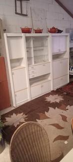 Te koop een witte wandkast., Huis en Inrichting, Kasten | Wandmeubels, Ophalen, 250 tot 300 cm, Gebruikt, Met deur(en)