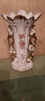 Vintagebruidsvaas met Rozen en Gouden Details, Antiek en Kunst, Ophalen of Verzenden