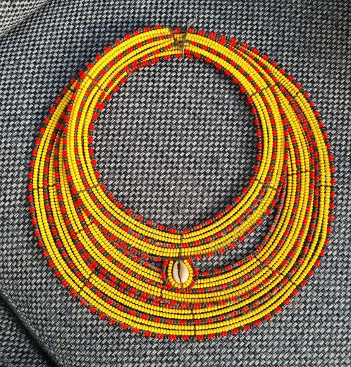 Oude MAASAI KETTING ca.1955 Massai Masai Afrika geel/rood, Antiek en Kunst, Kunst | Niet-Westerse kunst, Ophalen of Verzenden