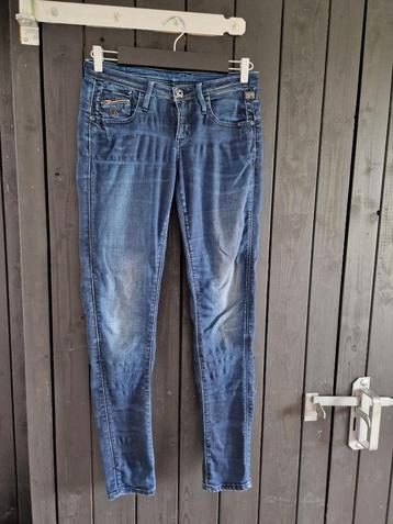 Broek G-star 28x32  beschikbaar voor biedingen
