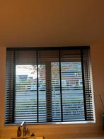 Bece Houten Jaloezie kleur zwart met houtnerf, Huis en Inrichting, Stoffering | Gordijnen en Lamellen, Gebruikt, 150 tot 200 cm
