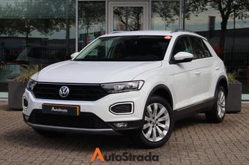 Volkswagen T-Roc 1.5 Sport TSI 150pk | Carplay | Camera | LE beschikbaar voor biedingen