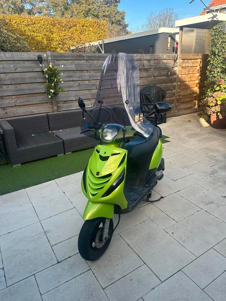 Piaggio Zip 50cc - 2013 - 11.000km, Fietsen en Brommers, Scooters | Piaggio, Gebruikt, Zip, Maximaal 25 km/u, Benzine, Ophalen of Verzenden