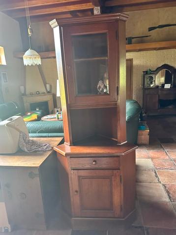  Klassieke houten hoekkast met vitrine, donkerbruin beschikbaar voor biedingen