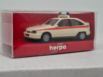 Opel Kadett GSi ambulance - Herpa 1/87 beschikbaar voor biedingen
