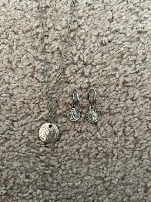 Zilveren ketting oorbel set munt, Sieraden, Tassen en Uiterlijk, Kettingen, Zo goed als nieuw, Overige materialen, Zilver, Met hanger