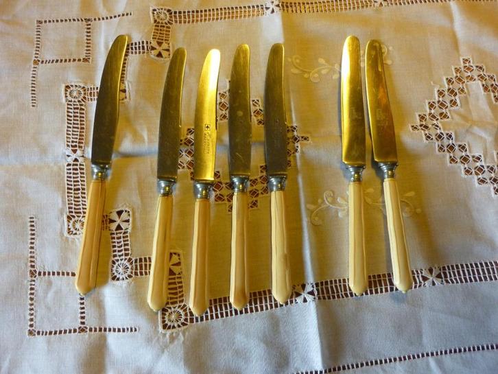 antiek bestek,7  antieke messen met benen handvat, Antiek en Kunst, Antiek | Bestek, Ophalen of Verzenden