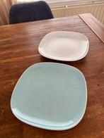 2 vierkante dinerborden ikea, Huis en Inrichting, Keuken | Servies, Ophalen, Zo goed als nieuw, Aardewerk, Bord(en)