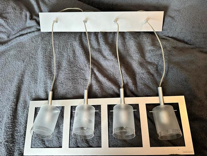 Hanglamp met melkglas kapjes, Huis en Inrichting, Lampen | Spots, Zo goed als nieuw, Ophalen of Verzenden