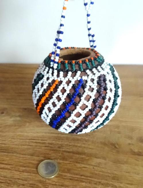 Folk Art South Africa, Ndebele snuff gourd. Handbeaded, Antiek en Kunst, Kunst | Niet-Westerse kunst, Verzenden