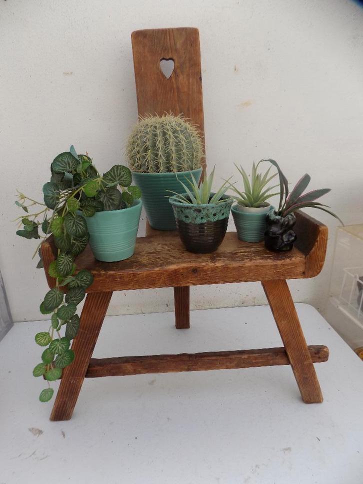 Krukje plantentafel vintage retro spaans model, Huis en Inrichting, Woonaccessoires | Overige, Ophalen of Verzenden