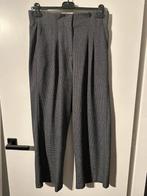 Freequent - zwart grijs geruite pantalon | Maat S, Kleding | Dames, Broeken en Pantalons, Zwart, Ophalen of Verzenden, Zo goed als nieuw