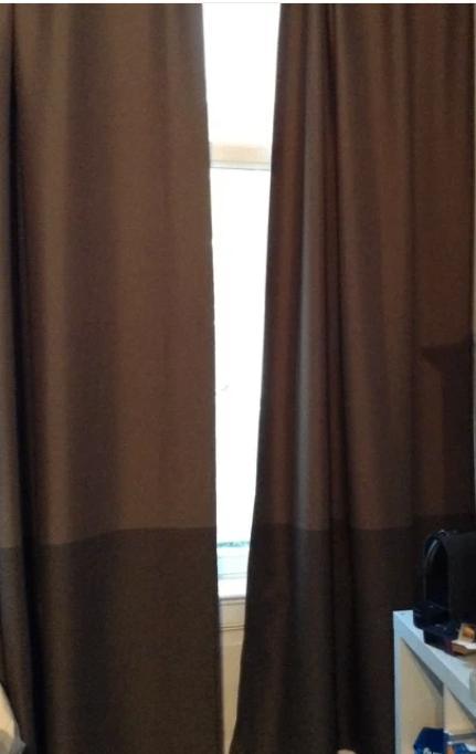 IKEA blackout curtain, Huis en Inrichting, Stoffering | Gordijnen en Lamellen, Zo goed als nieuw, 200 cm of meer, 100 tot 150 cm