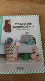 Woolytoons knuffeldeken haakboek als nieuw, Hobby en Vrije tijd, Breien en Haken, Ophalen of Verzenden, Zo goed als nieuw, Haken