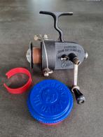 Prachtige antieke D.A.M Quick werpmolen met reservespoel., Watersport en Boten, Ophalen of Verzenden, Gebruikt, Molen