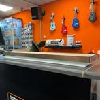 Bang & Olufsen Beosound Stage Wiseguy Bruin | Nette staat, Bang en Olufson, Zo goed als nieuw, Support@bangenolufson.com, Bang &amp; Olufsen Group
Peter Bangs Vej 15
7600 Struer
Denmark