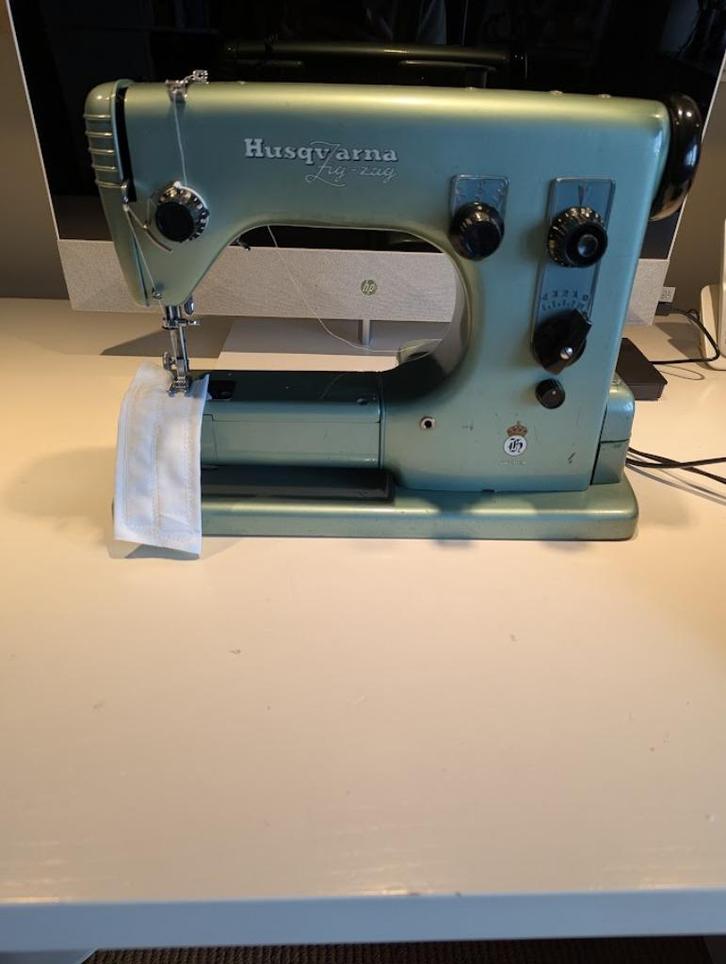 Naaimachine Husqvarna, Hobby en Vrije tijd, Naaimachines en Toebehoren, Gebruikt, Naaimachine, Husqvarna, Ophalen of Verzenden