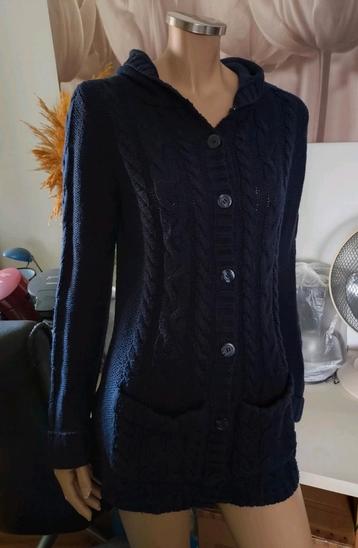 Mooi donkerblauw gebreid vest Clockhouse maat 40 42  beschikbaar voor biedingen