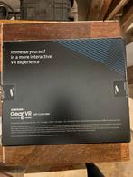 Samsung Gear VR bril met controller | Compleet in doos, Spelcomputers en Games, Virtual Reality, Ophalen of Verzenden, Zo goed als nieuw