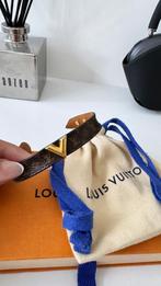 Louis vuitton Essential V Bracelet, Sieraden, Tassen en Uiterlijk, Verzenden, Bruin, Leer
